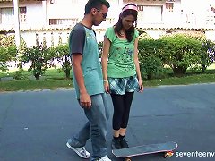 He Teaches A Teen To Skateboard And Pleasure His Cock